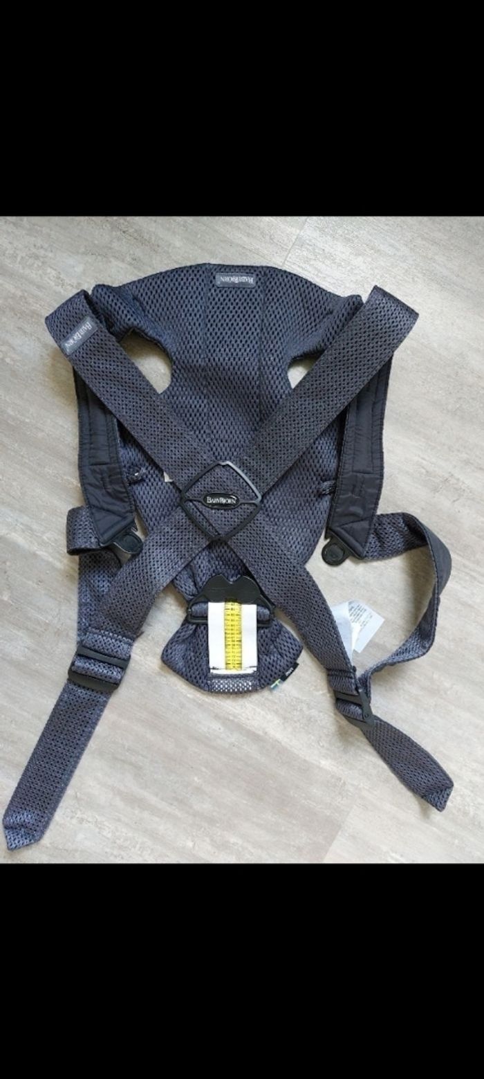 Porte bébé Babybjorn Mini Mesh 3D - photo numéro 2