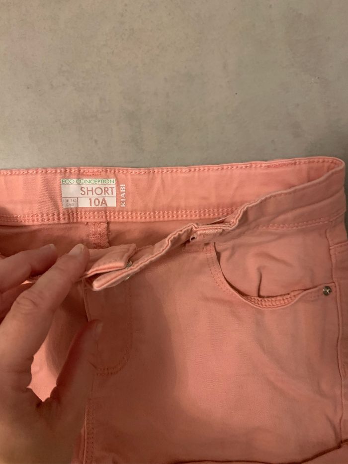 short fille - photo numéro 2