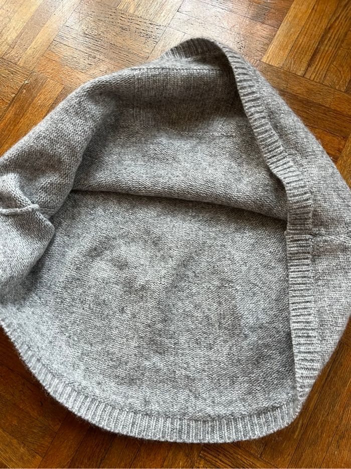 Poncho gris - photo numéro 2