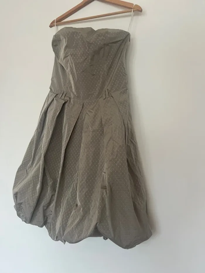 Robe courte - photo numéro 3