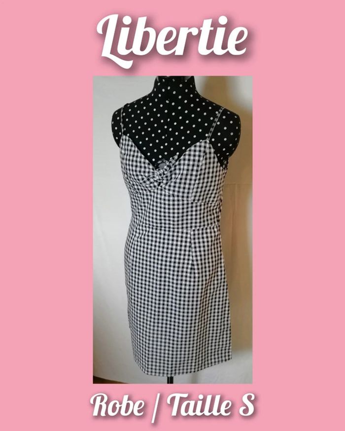 Robe vichy / petits carreaux noir blanc Taille S Libertie