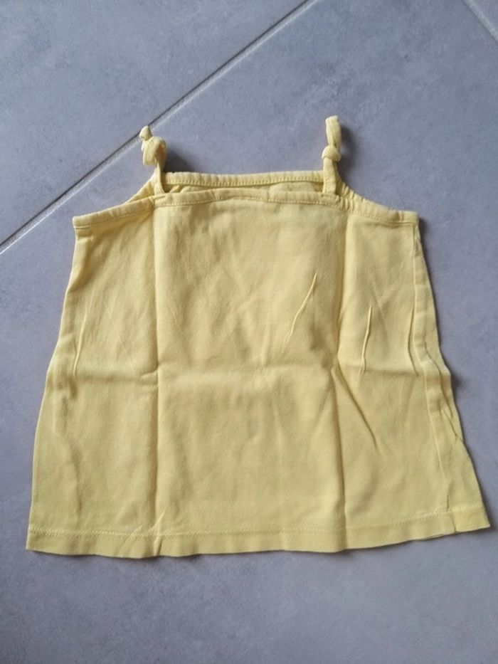 Débardeur en 18 mois - photo numéro 2