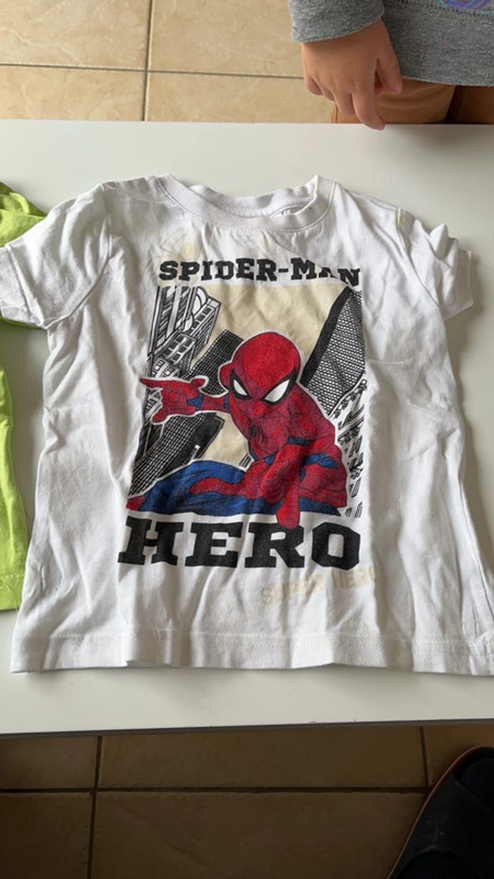 Lot T-shirt été - photo numéro 2