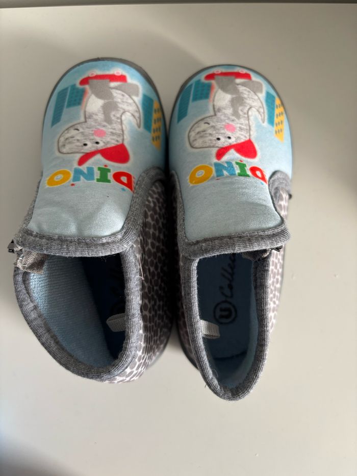 Chaussons taille 26 - photo numéro 6