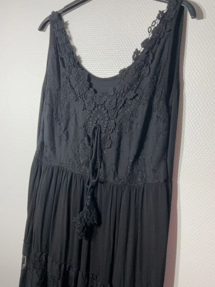 Robe en dentelle femme taille unique (38-42)- new sunshine - neuve avec étiquette - photo numéro 2