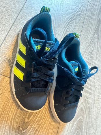 Basket Adidas bleu/jaune 28 cm