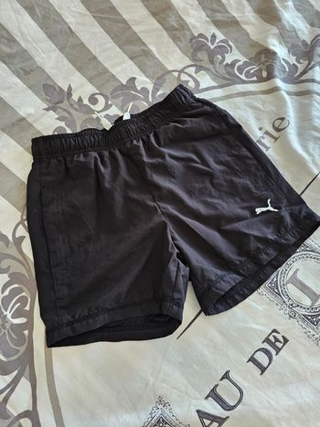 Short de bain Puma taille 10 ans