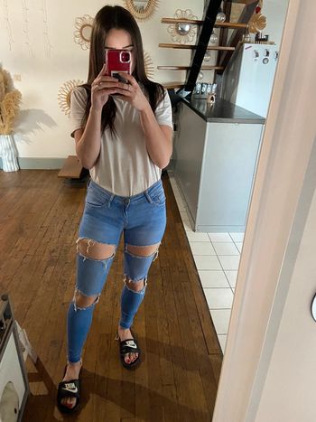 Jean skinny à trou