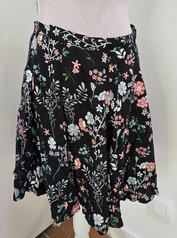 Jupe noir fleuries Jennyfer Taille XS