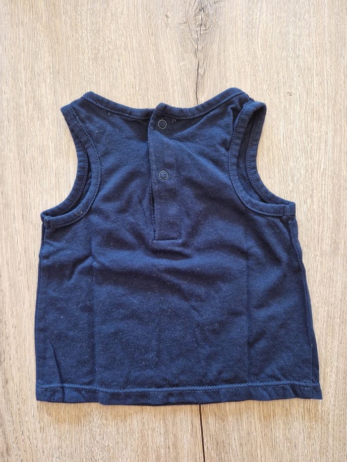 Débardeur 1 mois - photo numéro 2