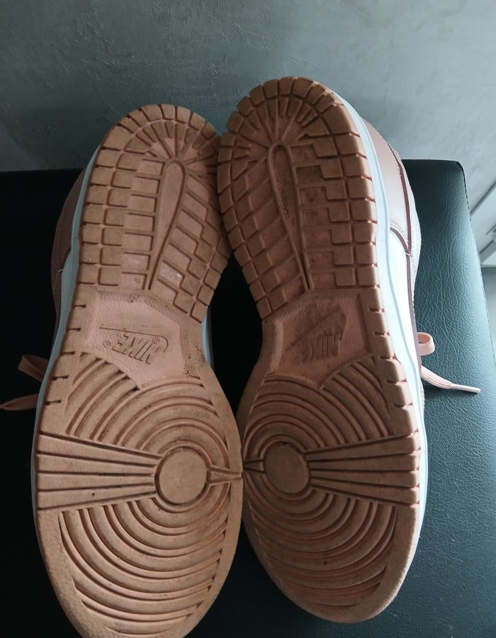 Basket Nike Dunk Low Taille 41 - photo numéro 5
