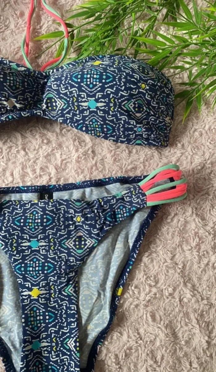 Maillot de bain deux pièces - photo numéro 3