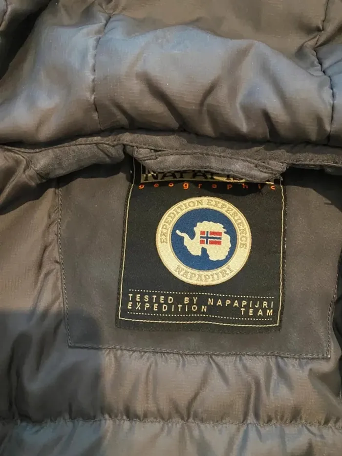 Parka bleu marine taille S Napapijri - photo numéro 6