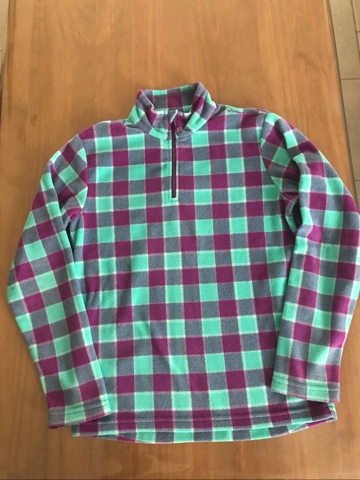 Pantalon bordeaux et polaire verte Decathlon 14 ans - photo numéro 3