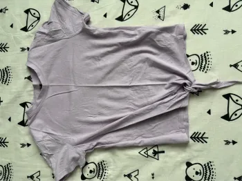 T-shirt court