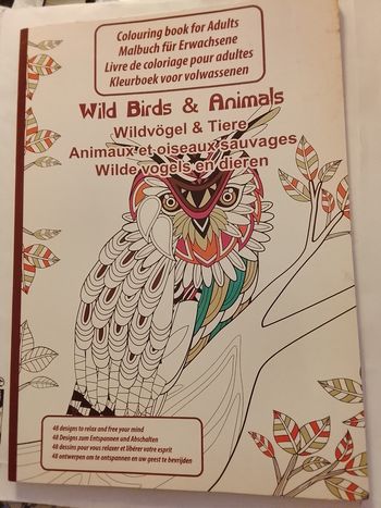 Wild Birds & Animals. Livre de coloriage pour adultes