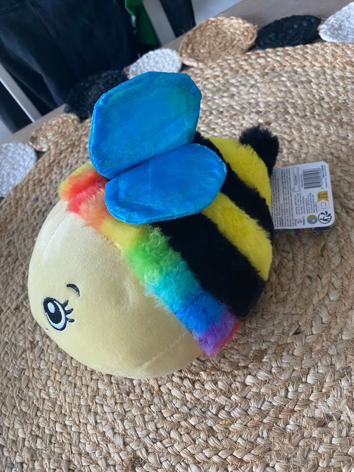 Abeille en peluche - photo numéro 2