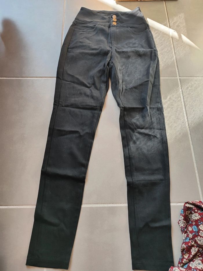 Lot vêtements femme - photo numéro 15