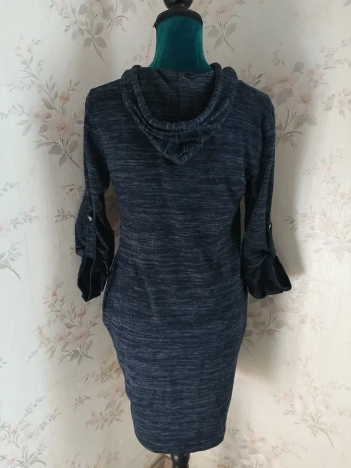 Robe pull à capuche bleu shiné avec poches et manches réglables / sans marque / (TU) - photo numéro 8