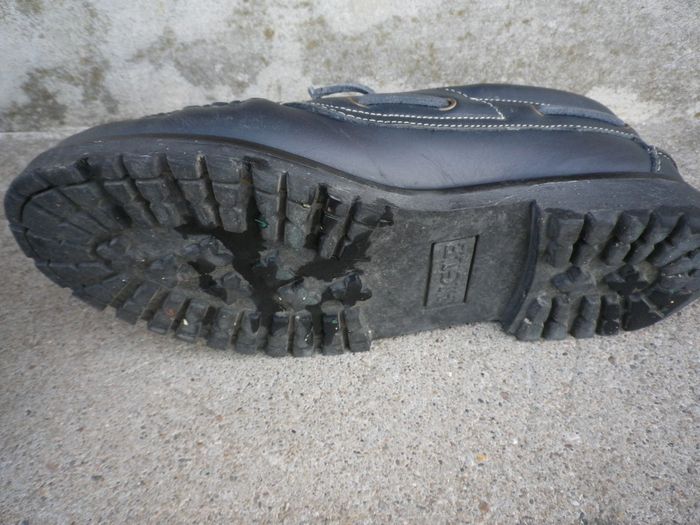 CHAUSSURES - photo numéro 3