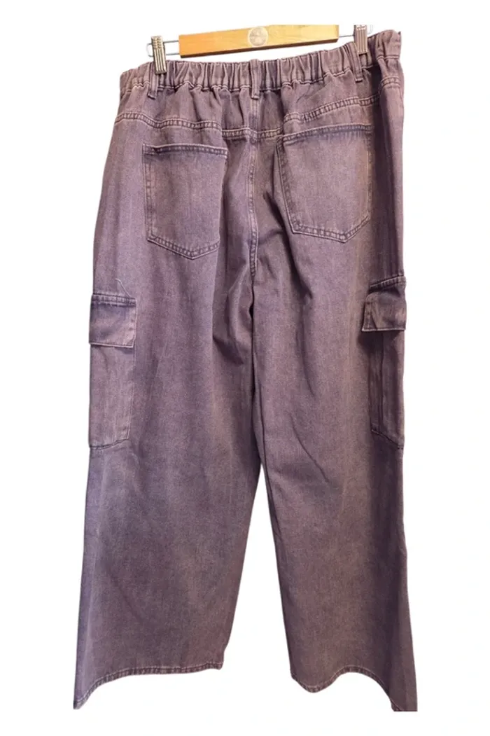 Jean cargo à jambe large T50 Shein curve - photo numéro 5