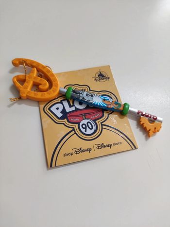 Clé ShopDisney Pluto 90 ans Disney