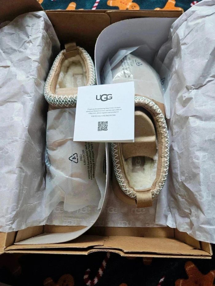 Ugg w tazz Taille 38 couleur sable - photo numéro 3