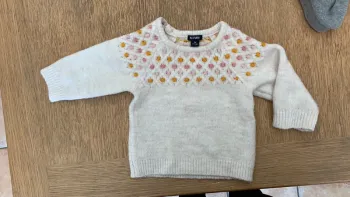 Pull fille beige