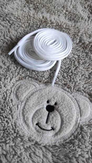 🤍 Lacets ovales 120 cm – Blanc