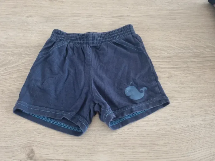 Short 3ans