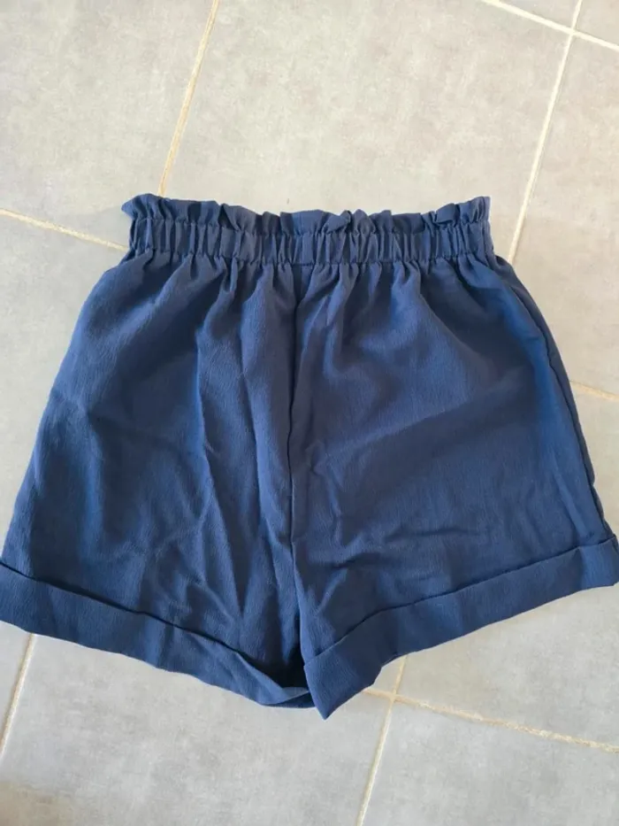 Short taille haute bleu marine - photo numéro 4
