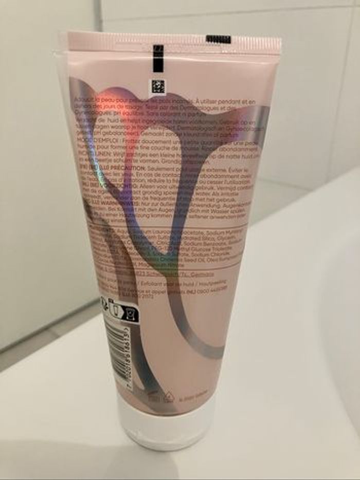 Exfoliant satin care - photo numéro 2