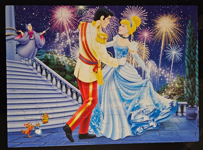 Puzzle maxifloor 35 pièces "Cendrillon" - photo numéro 2