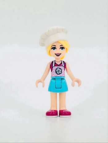 Lego Figurines Friends : Stéphanie, Cheffe Cuisinière avec sa toque