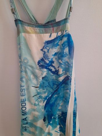 Magnifique robe bleue La mode est à vous