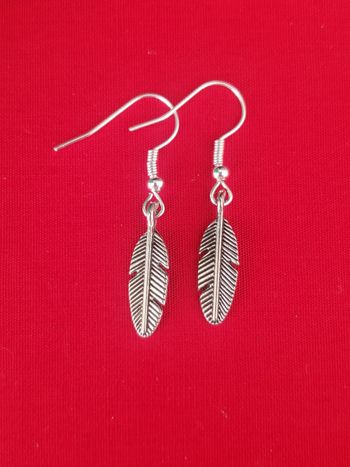 Boucles d'oreilles pendante argenté  plume bohème