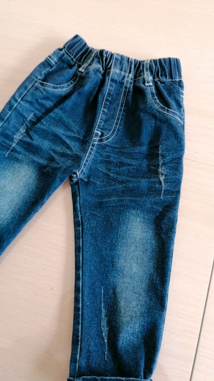 Jeans 18 mois - photo numéro 2