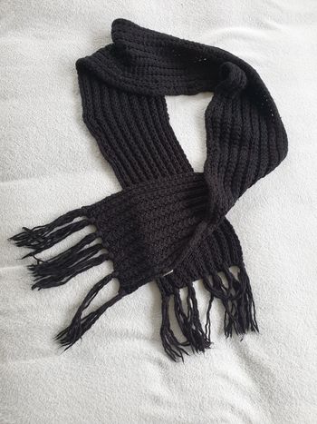 Grande echarpe noire femme