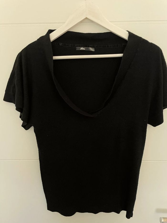 T shirt pull noir col V