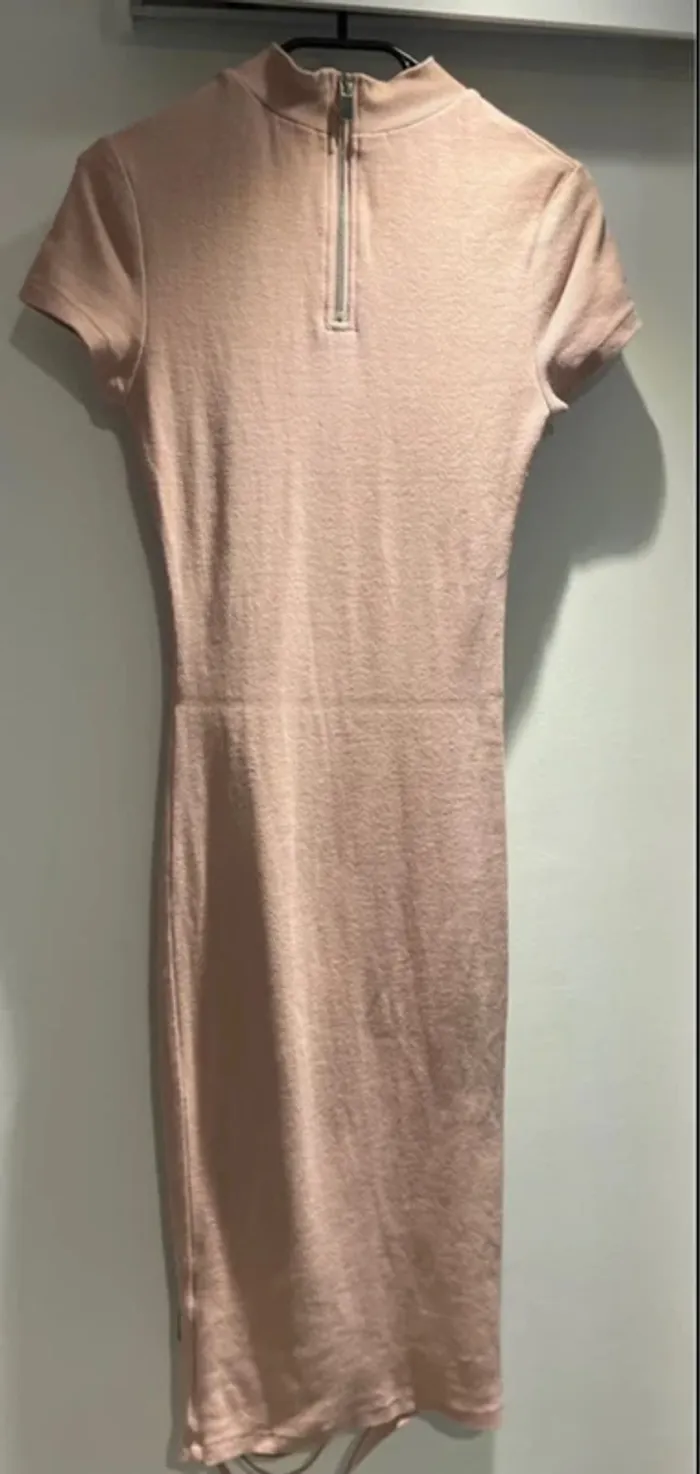 Robe moulante Sixth June rose poudré – taille S – très bon état - photo numéro 5