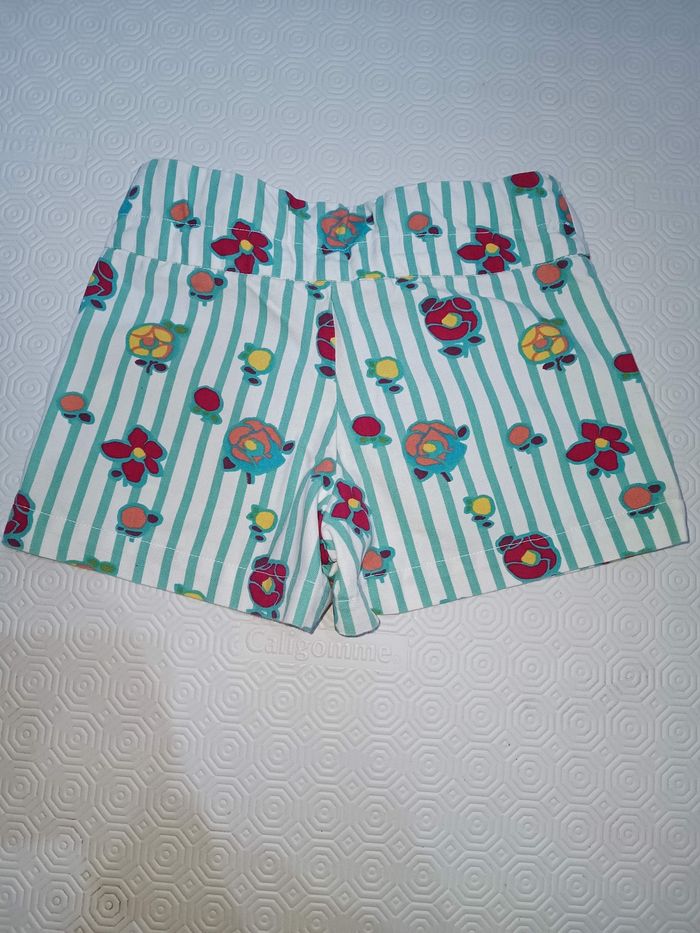 Short kenzo 6 ans - photo numéro 3