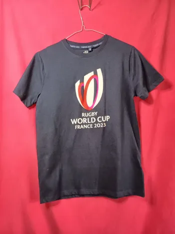 Tee-shirt enfant sport . rugby 2023. Official product.
