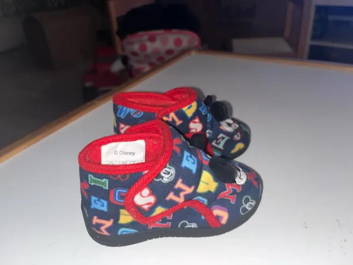 Chaussons Mickey Disney - photo numéro 2