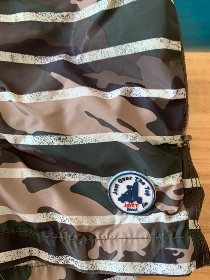 Maillot de bain short Jott taille 6/8 ans - photo numéro 2