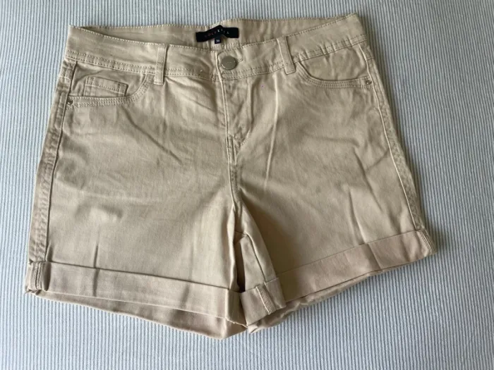 Short lola liza 36 neuf
