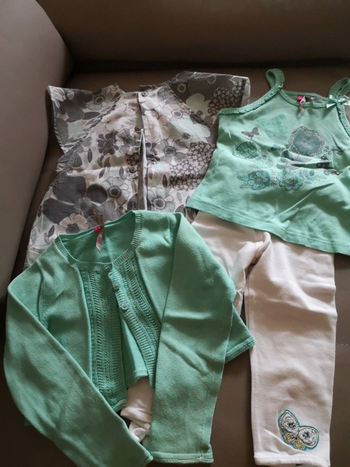 Lot 4 pièces 3 ans fille menthe et blanc