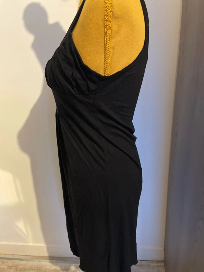Robe noire - photo numéro 3
