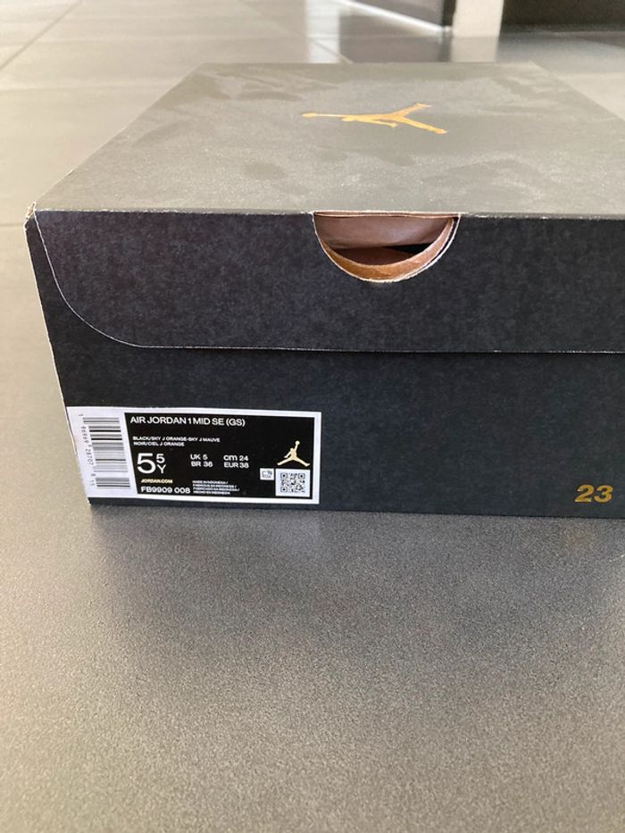 Air Jordan 1 mid SE - photo numéro 8