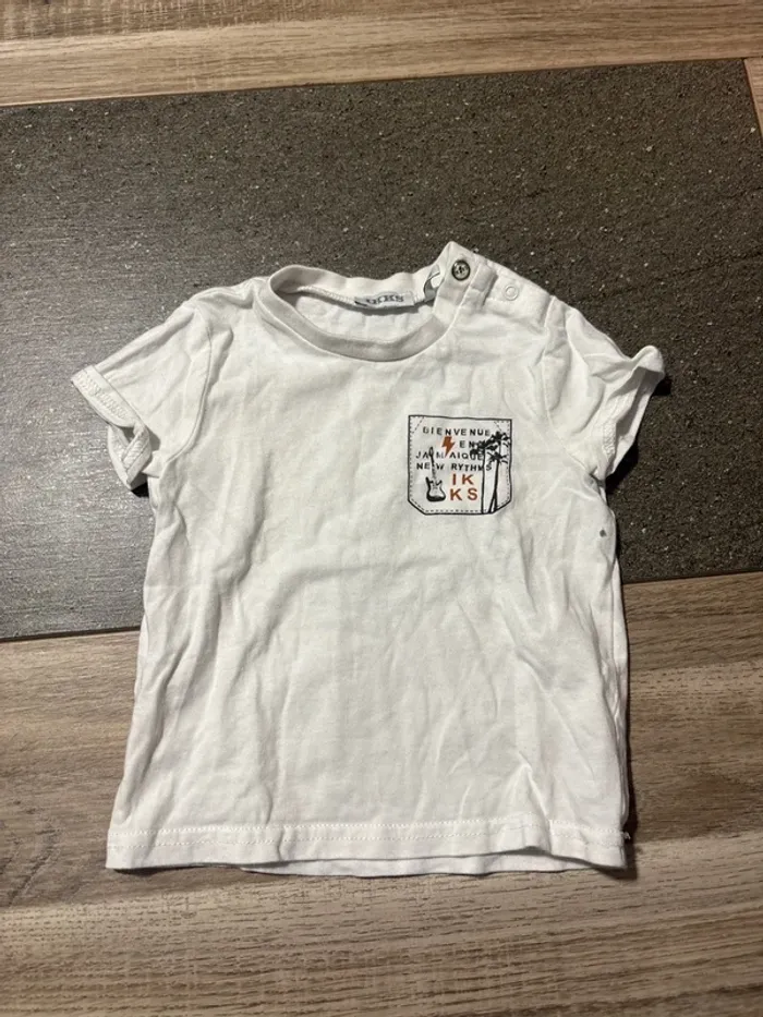 TEE shirt ikks 12mois