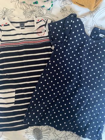 2 robes été 24 mois